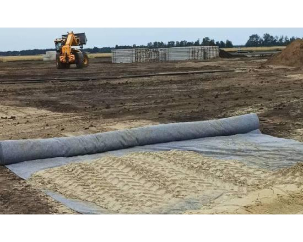 Термофиксированный геотекстиль для дорожного покрытия на технологических комплексах нефтегазовой промышленности