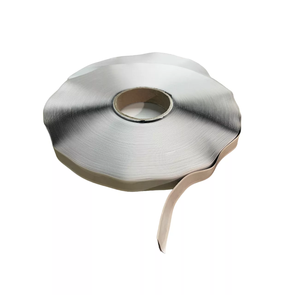 Double-sided butyl tape K2 for bonding and sealing roofing films, studded membranes