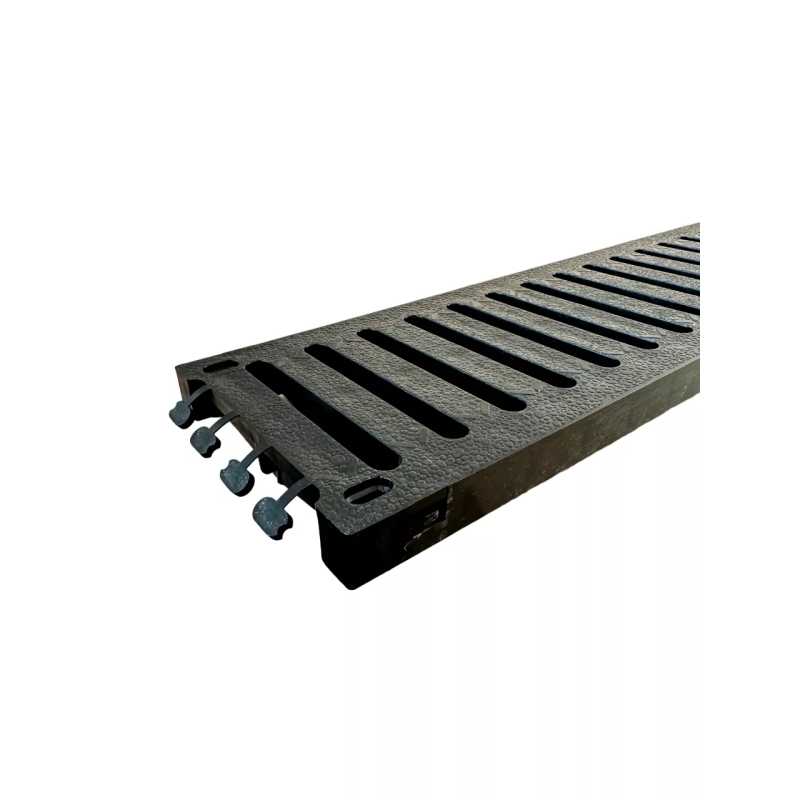 7414 Решетка пластиковая 130х1000мм черная