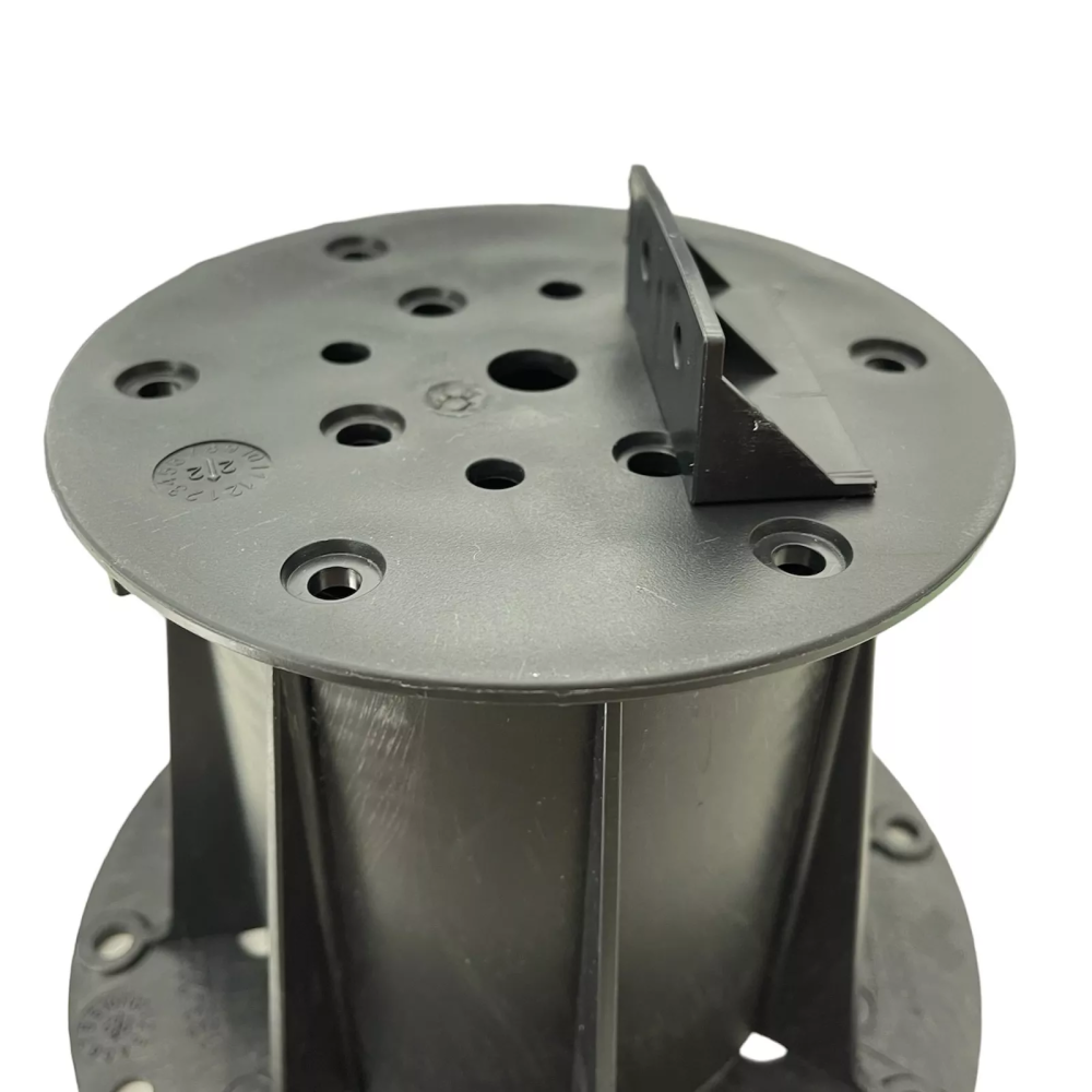 Фиксатор для лаги боковой универсальный K-AR, боковой фиксатор лаги Фиксатор для лаги боковой универсальный K-AR, боковой фиксатор лаги