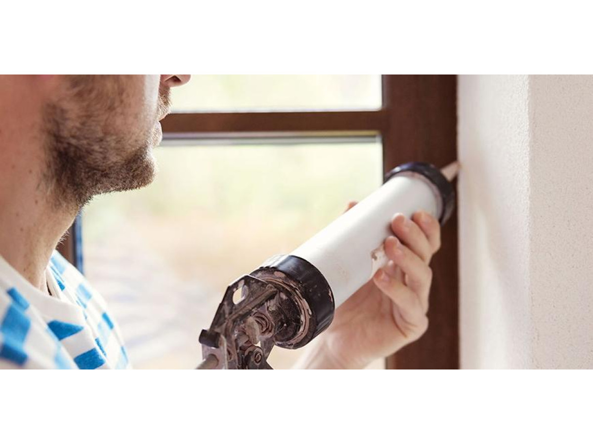 Герметики акрилові та силіконові, в чому різниця?