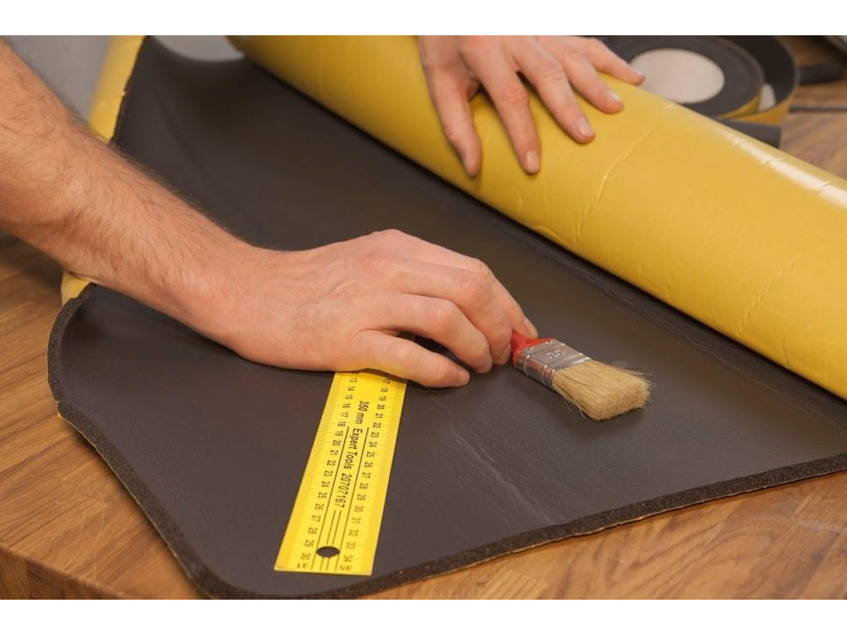 Ізоляція резервуарів та ємностей діаметром менше 1,5 м за допомогою листової каучукової ізоляції