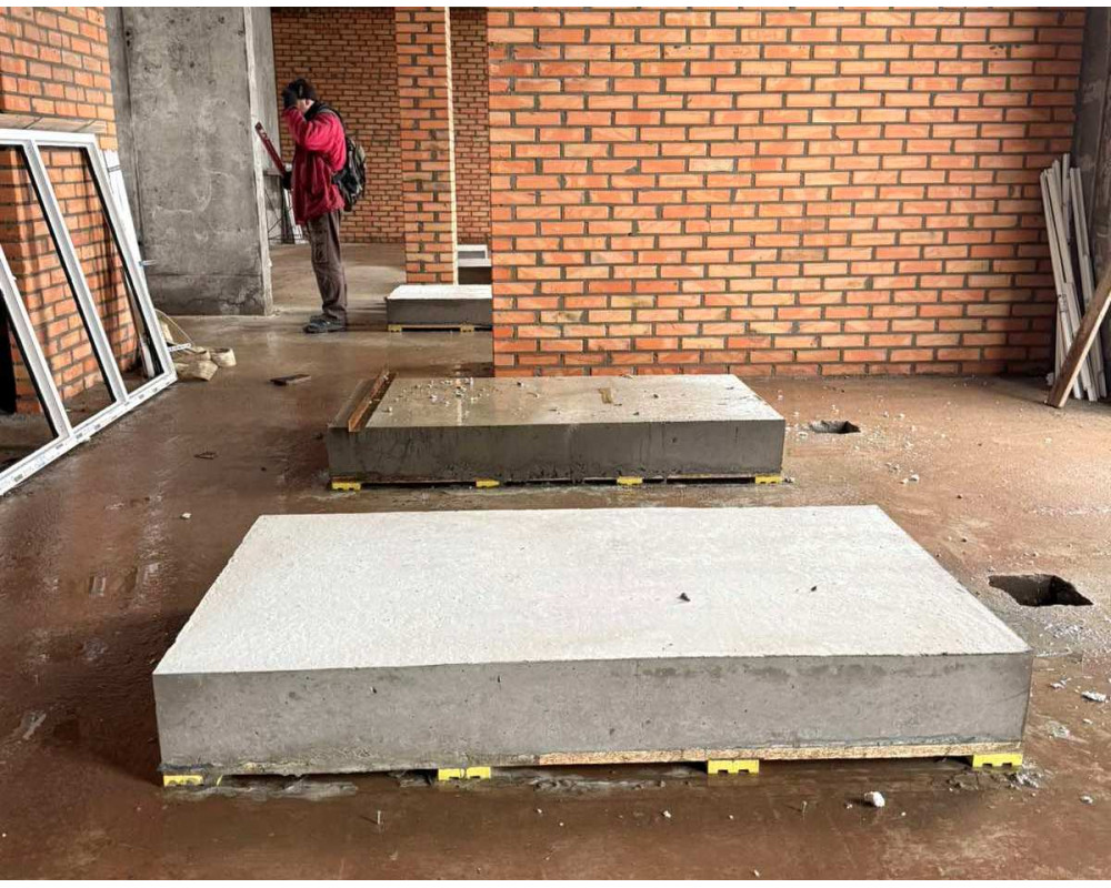 Supply of vibration mounts to the Maxima residence residential complex