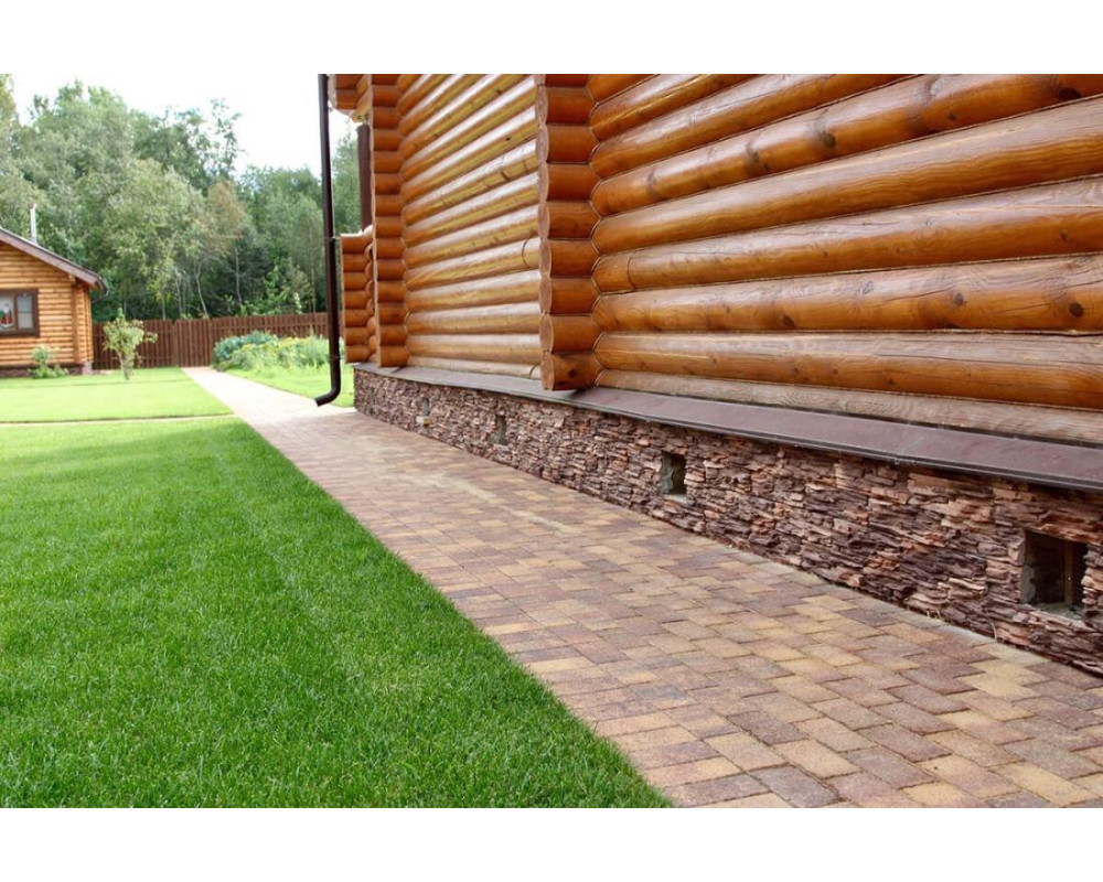 Зачем нужен геотекстиль в отмостке дома?