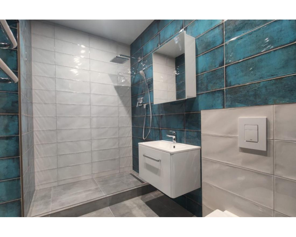 Диспенсер для туалетной бумаги с боковым вытяжением