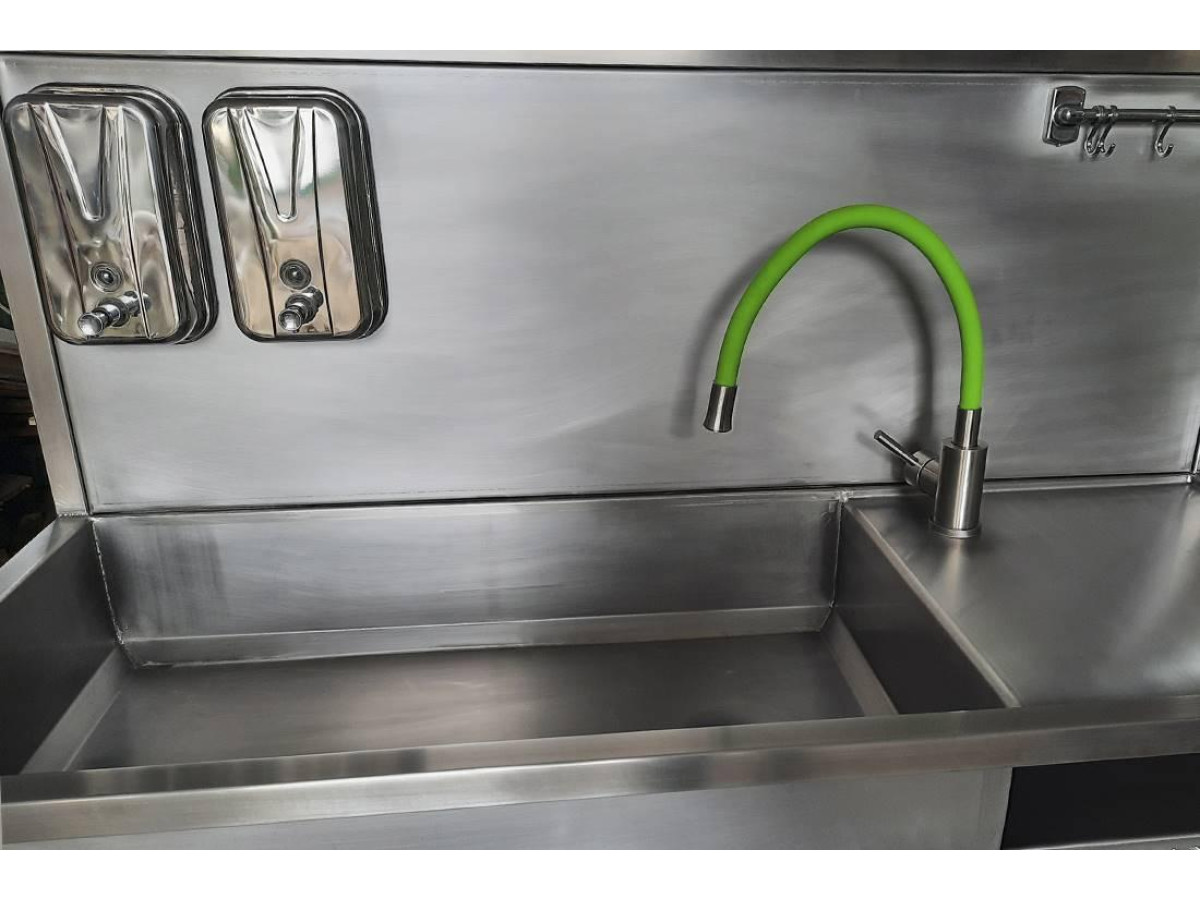 Диспенсери для мила