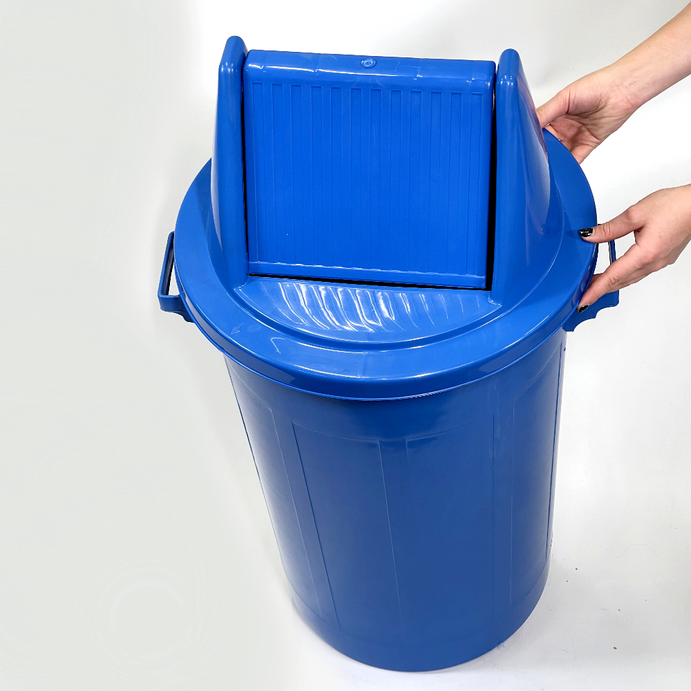 Пластиковый мусорный бак с поворотной крышкой бак прямоугольной формы на 90 л с поворотной крышкой типа "буфет" Пластиковый мусорный бак с поворотной крышкой бак прямоугольной формы на 90 л с поворотной крышкой типа "буфет"