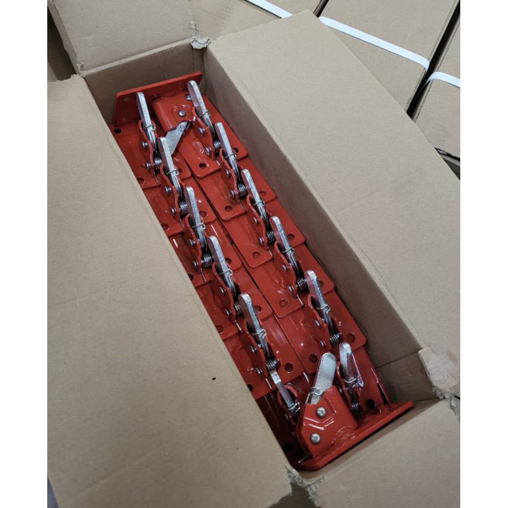 Зажим-чироз для опалубки гальванiзований товщиною 4мм Зажим-чироз для опалубки гальванiзований товщиною 4мм