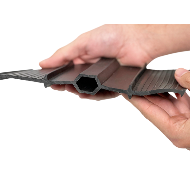 Гидроизоляционная шпонка внутренняя ВД 240 из EPDM для деформационных швов, рулон 20м.п.