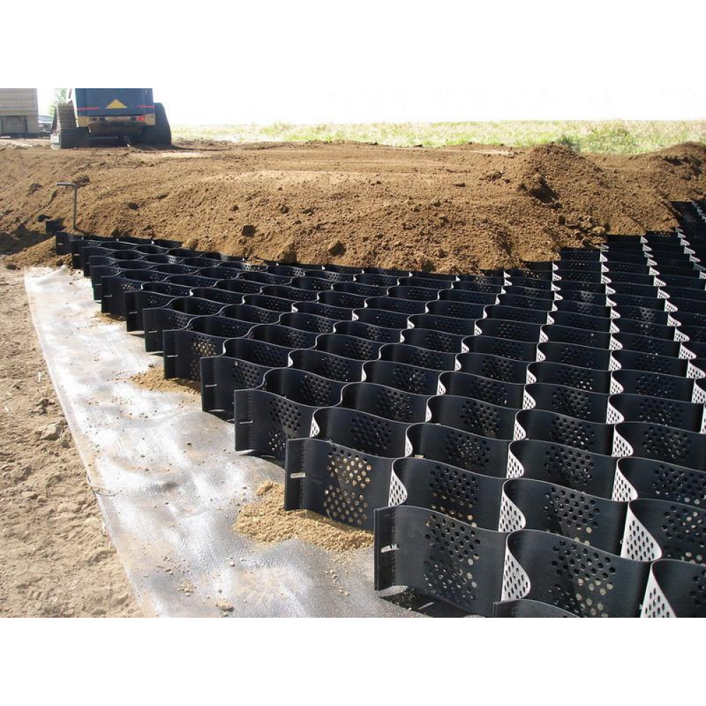 Георешетка объемная УГС -30,перфорированная, высота-15см,чар.20х20см Георешетка объемная УГС -30,перфорированная, высота-15см,чар.20х20см