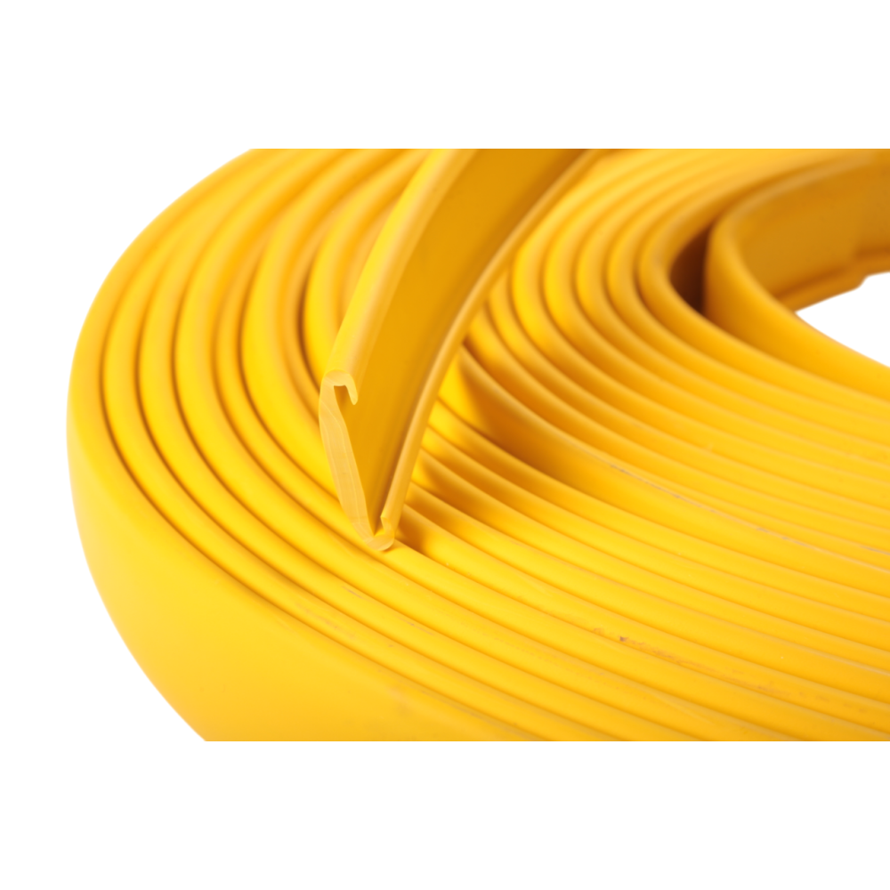 профіль ПВХ (поручень для перил 40*4 жовтий) профіль ПВХ (поручень для перил 40*4 жовтий)