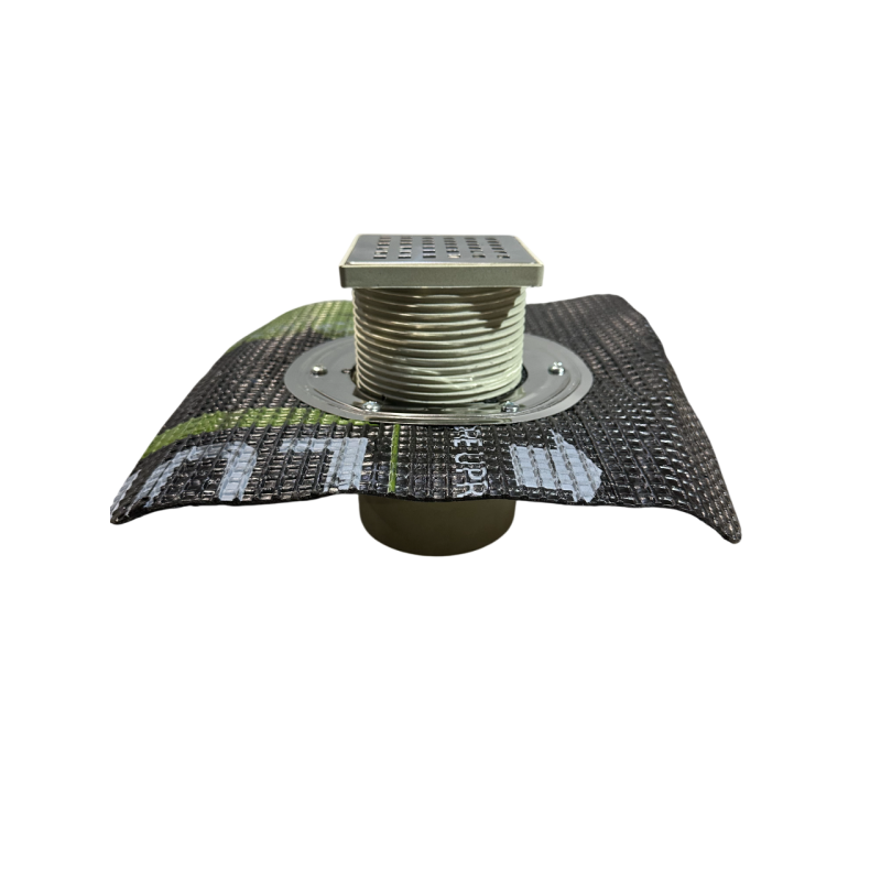 Двухкорпусный трап 10*10 см с прижимным фланцем и битумной мембраной, горизонтальный выход D50, сухой затвор