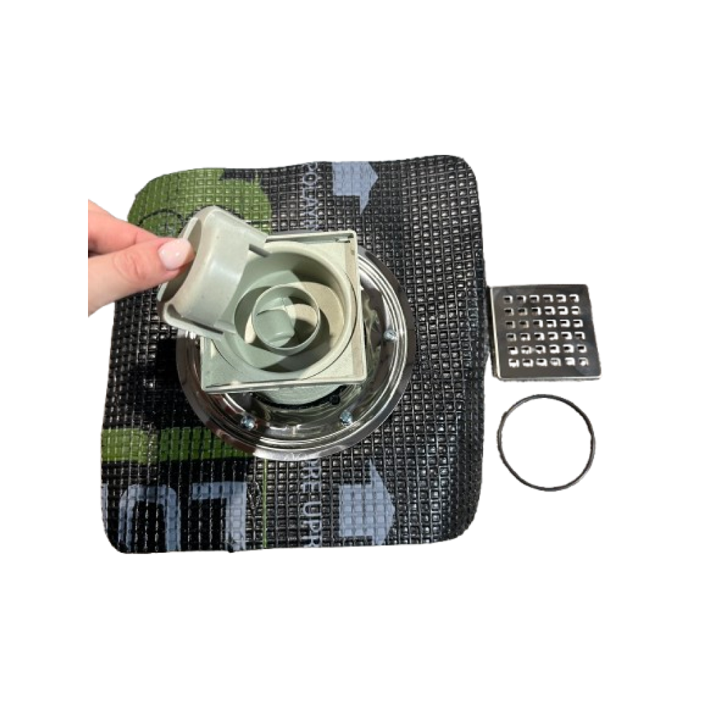 Двухкорпусный трап 15*15см с битумной мембраной, горизонтальный выход D50 Двухкорпусный трап 15*15см с битумной мембраной, горизонтальный выход D50