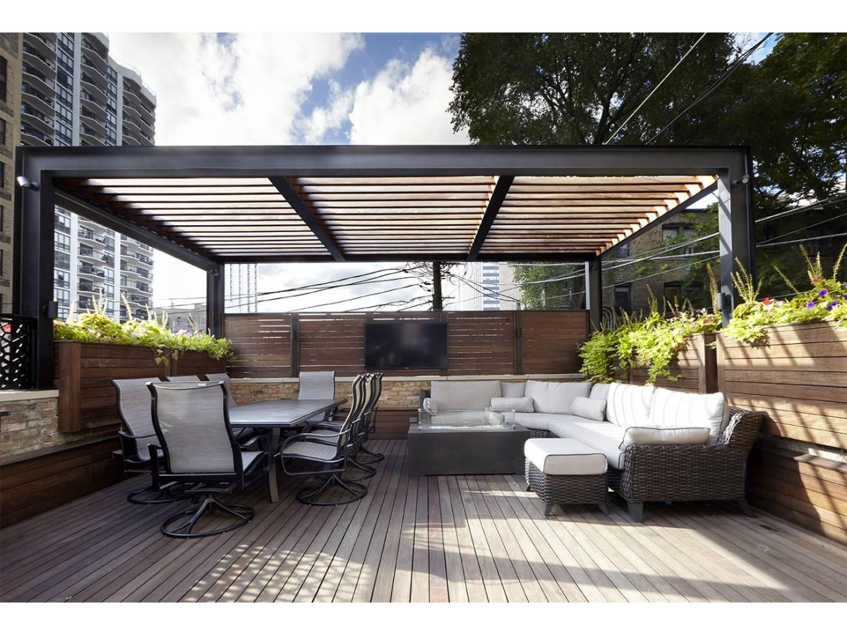 Шиповидна або профільована мембрана для захисту експлуатованих покрівель