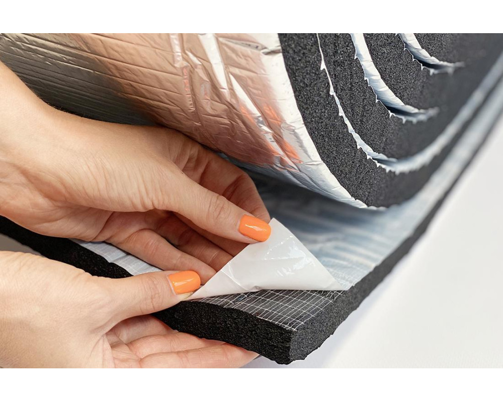 Изолирование труб листовым материалом из вспененного каучука