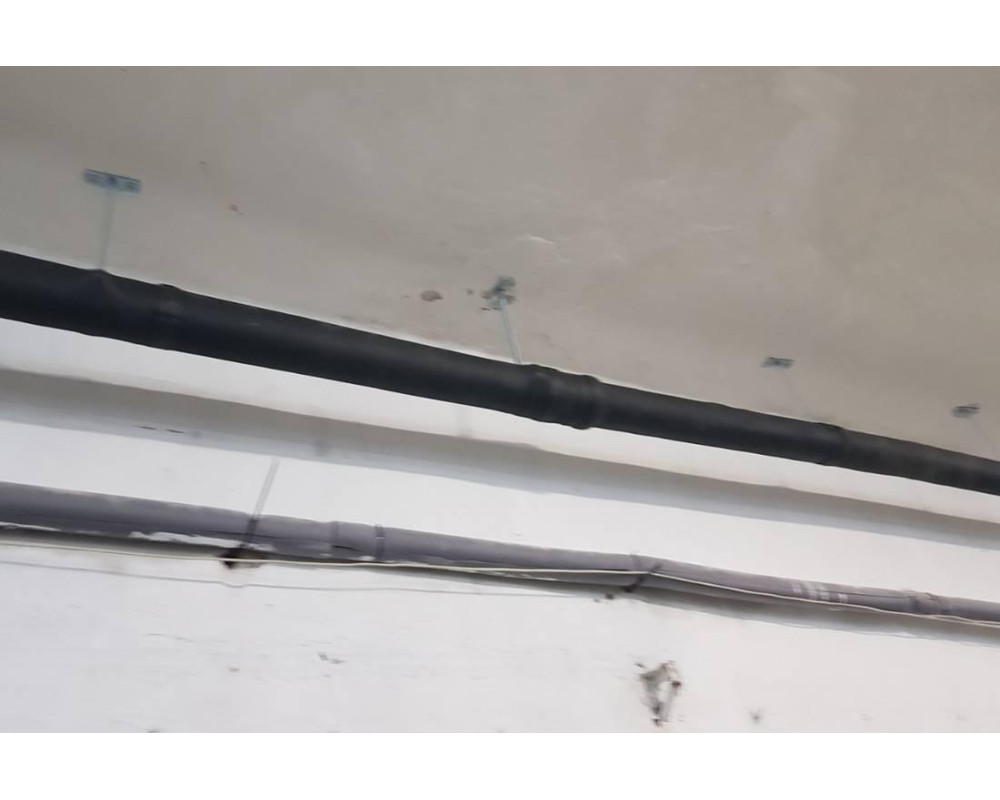 Утепление труб каучуковой изоляцией