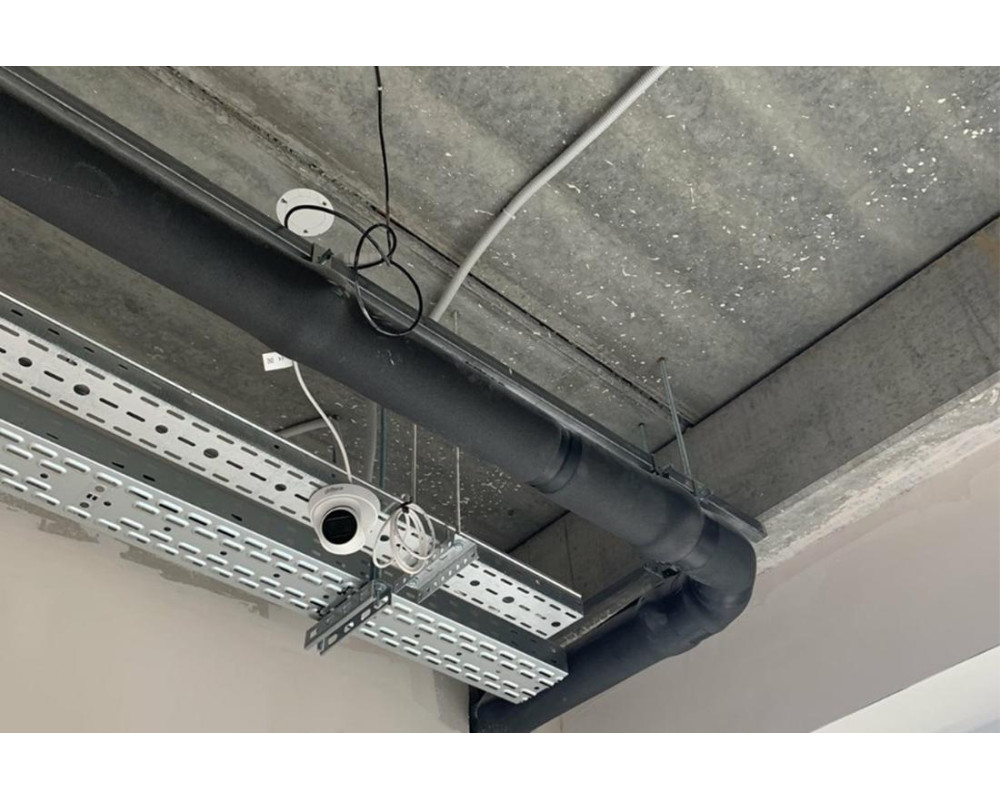 Утеплення труб каучуковою ізоляцією товщиною 13 мм