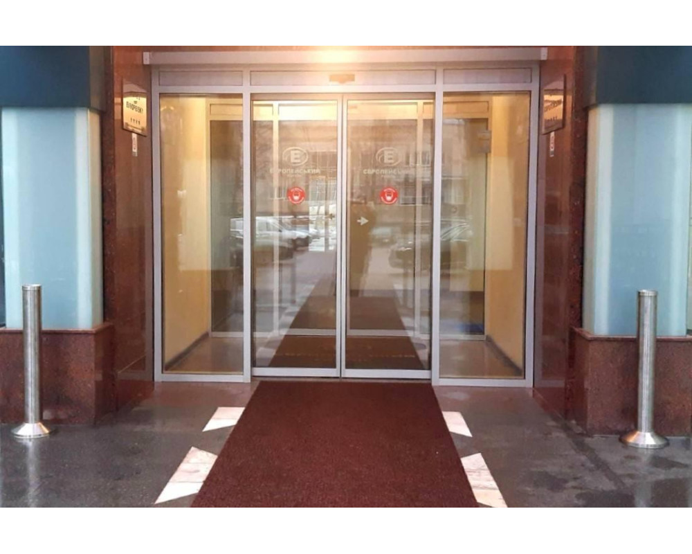 Пепельница-труба в отельном комплексе Европейский