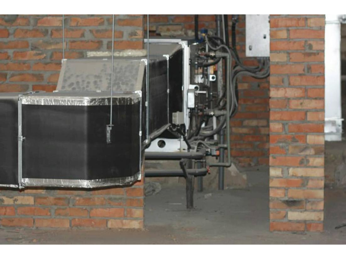 Листовий утеплювач зі спіненого каучуку для систем вентиляції та кондиціонування