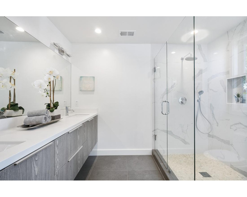 Аксессуары для ванных комнат отелей