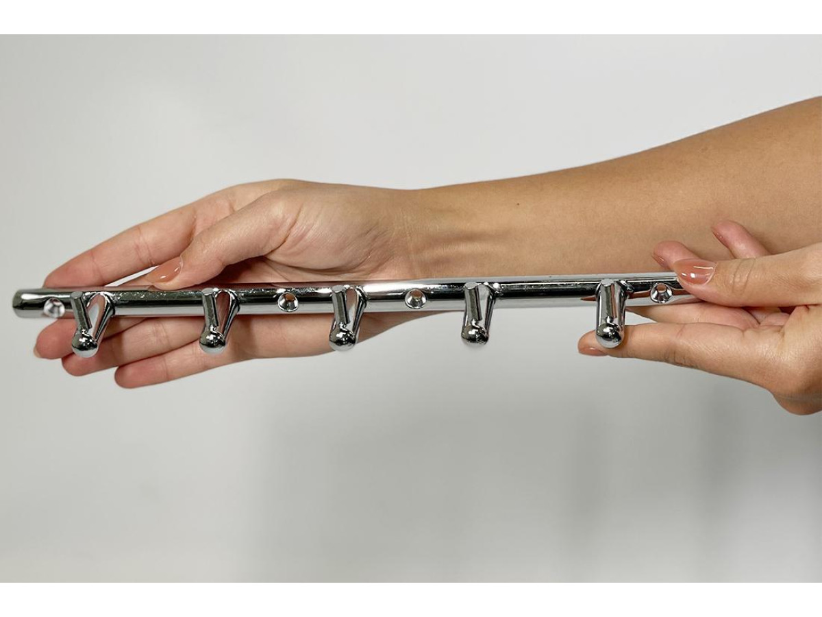 На якій висоті вішати гачки у ванній кімнаті