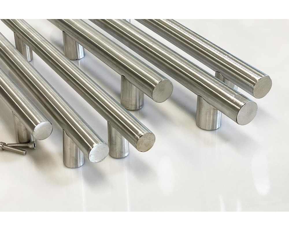 Виды поручней для дверей и стен