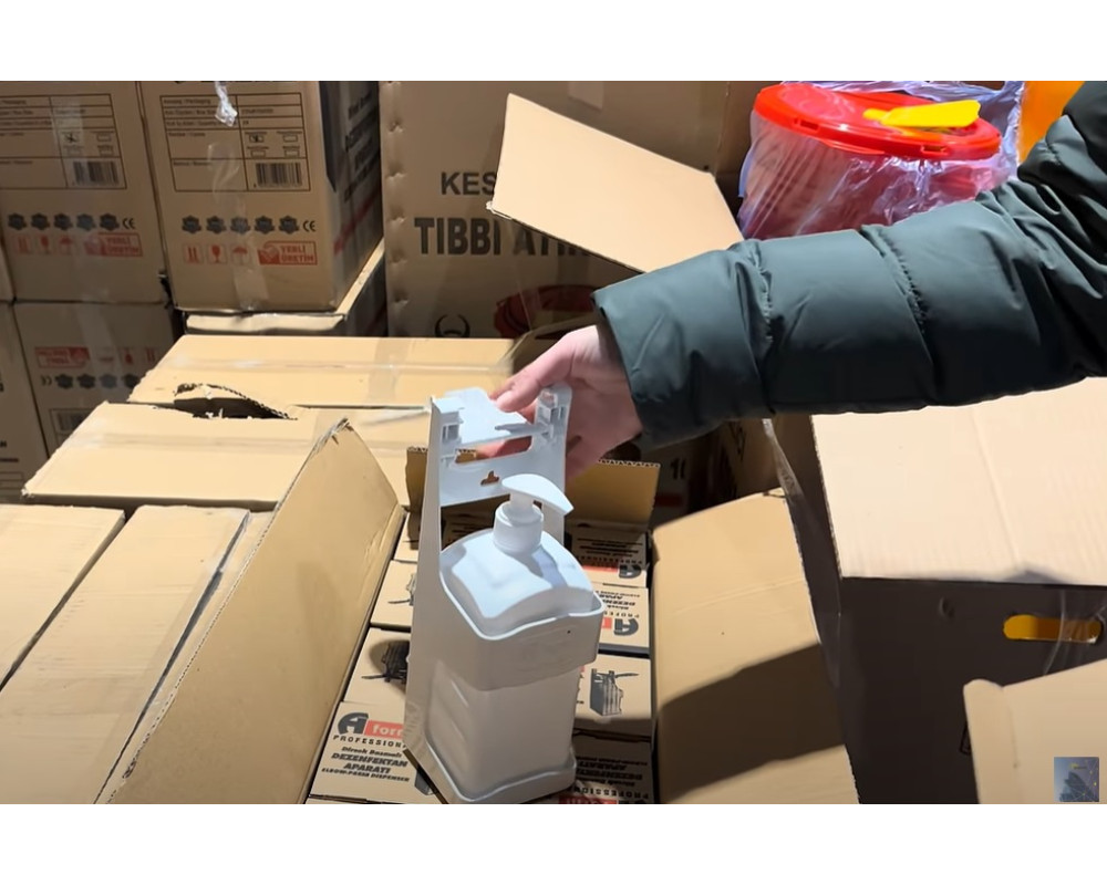 Настенные диспенсеры для антисептика