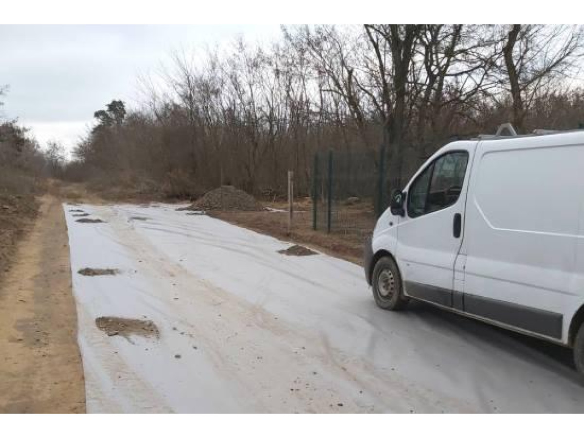 Геотекстиль для укрепления грунтовой дороги в г. Боярка, Киевская обл.