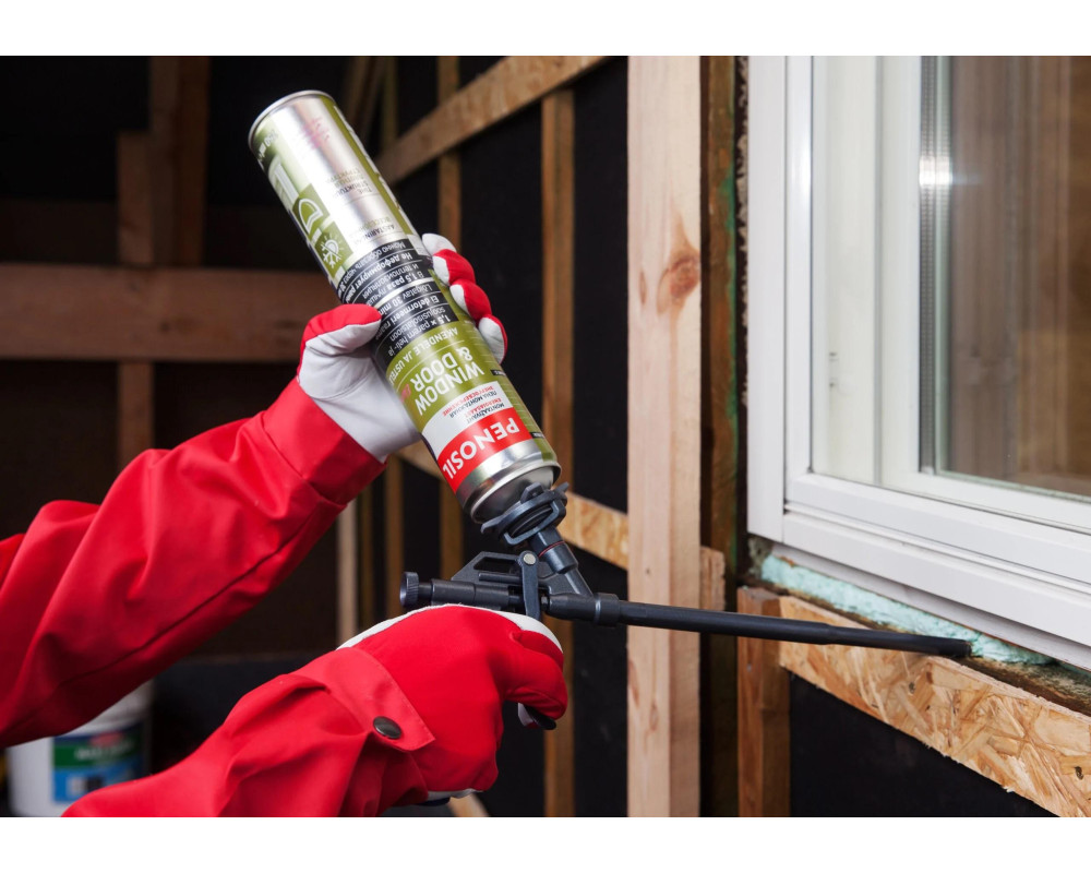 Чем отмыть монтажную пену или польза очистителя?