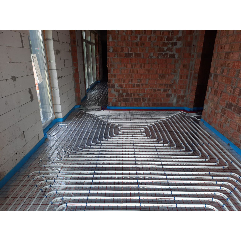 Металлоплатиковая труба бесшовная белая Uponor Uni Pipe PLUS 16x2,0 бухта200м Металлоплатиковая труба бесшовная белая Uponor Uni Pipe PLUS 16x2,0 бухта200м