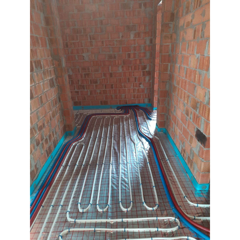 Изоляция полиэтиленовая Sanflex Stabil Ø18 x 6 мм (штанга 2 м) красная оболочка Изоляция полиэтиленовая Sanflex Stabil Ø18 x 6 мм (штанга 2 м) красная оболочка