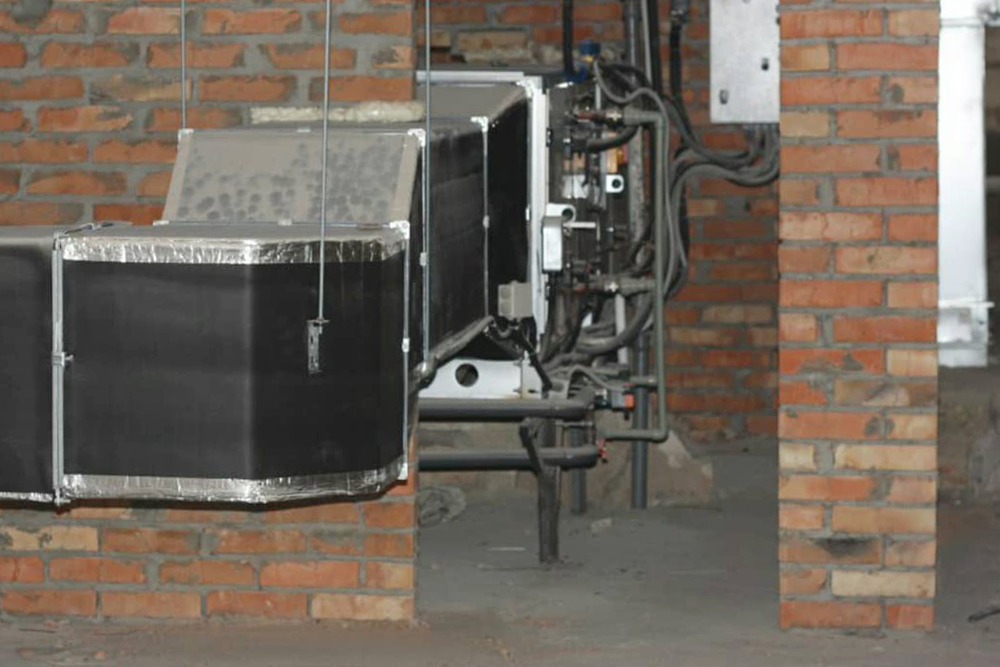 Листовий утеплювач зі спіненого каучуку для систем вентиляції та кондиціонування